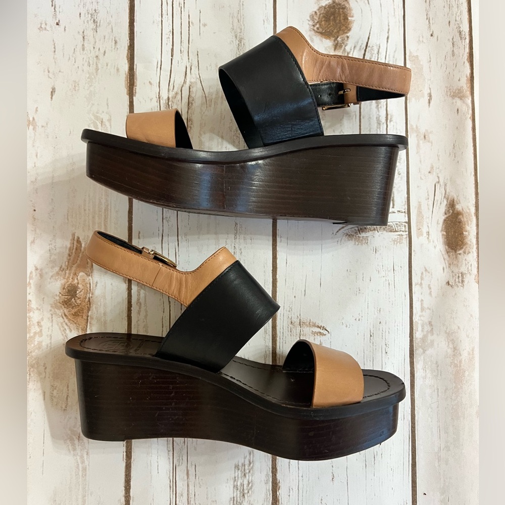 Tory Burch double band wedge sandals. Size 7